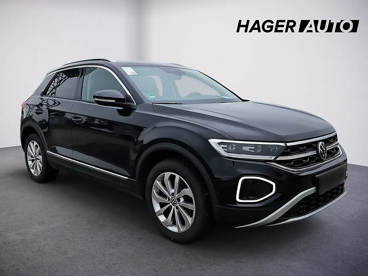 Volkswagen T-Roc 2023 photo 2