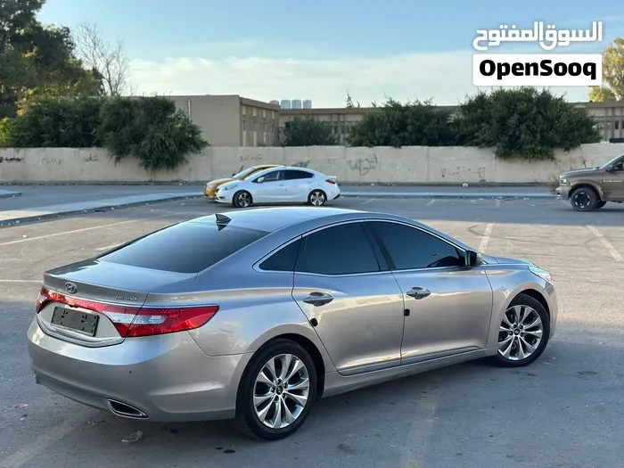 Hyundai Azera 2012 photo 4