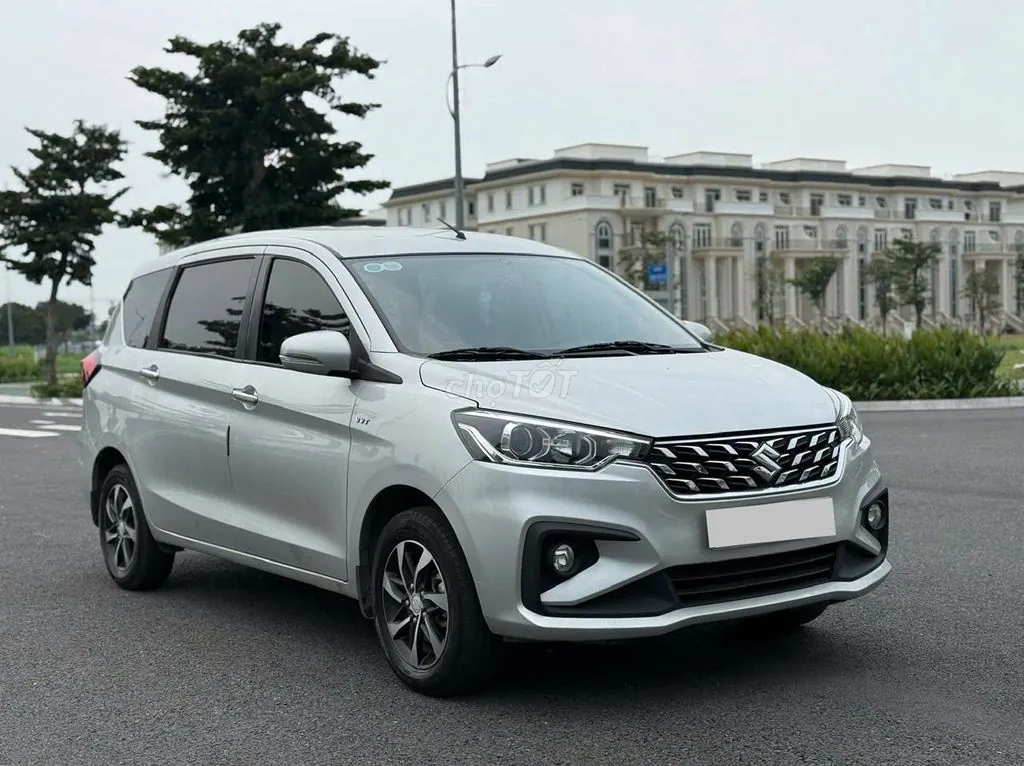 Suzuki Ertiga 2023 photo 4