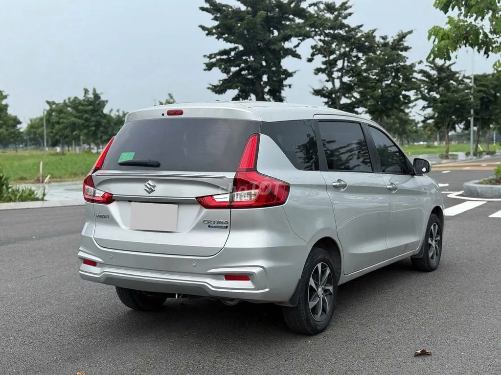 Suzuki Ertiga 2023 photo 5