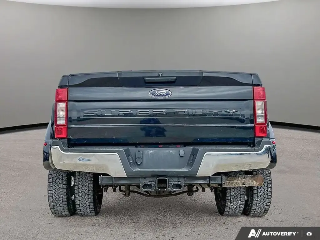 Ford F 350 2020 photo 2