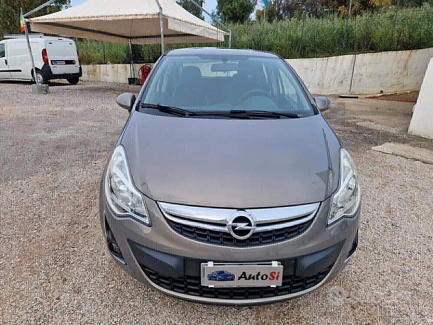 Opel Corsa 2012 photo 3