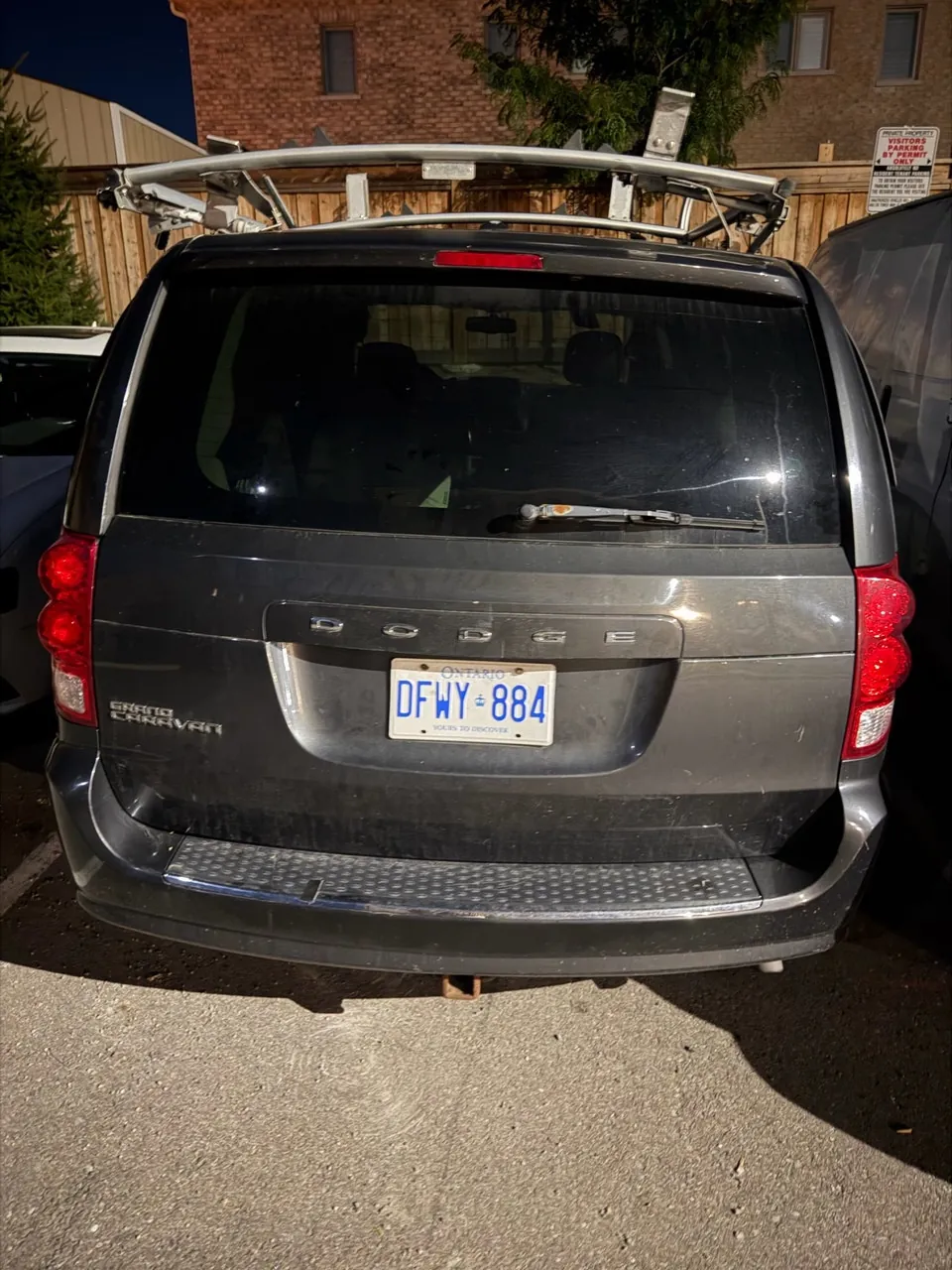 Dodge Caravan 2012 photo 4