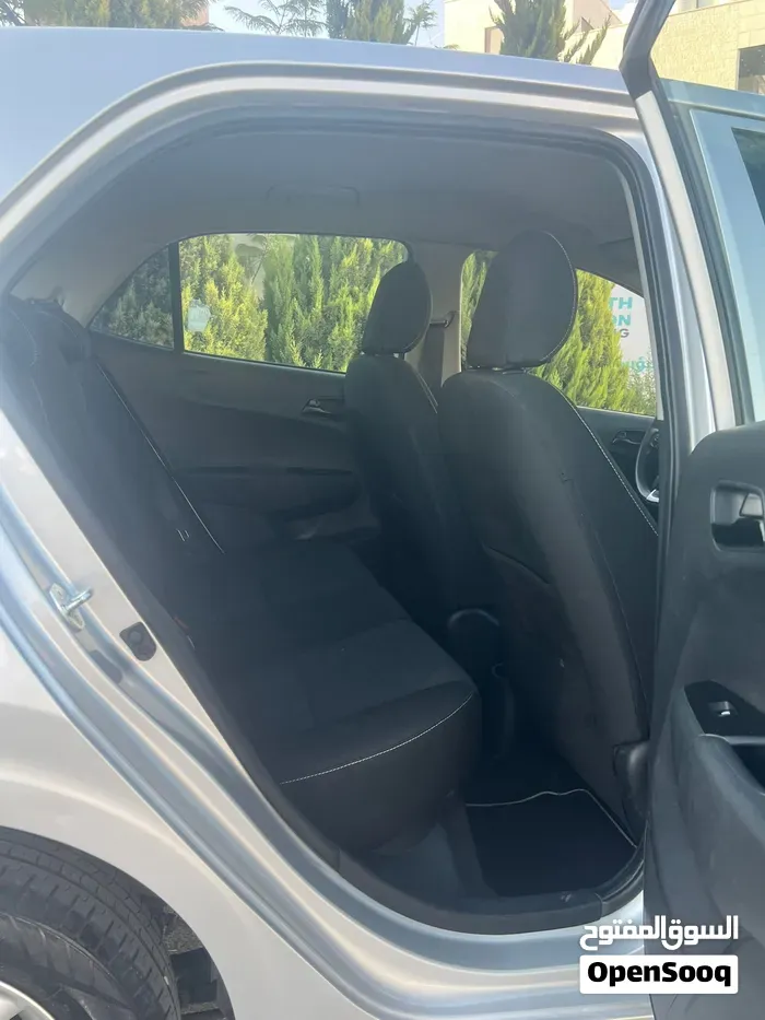 Kia Picanto 2023 photo 4
