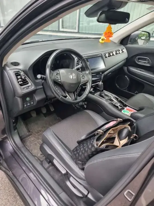 Honda Hr-V 2019 photo 2