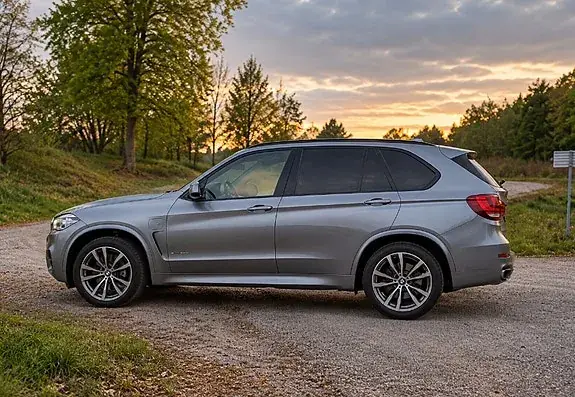BMW X5 2017 photo 2
