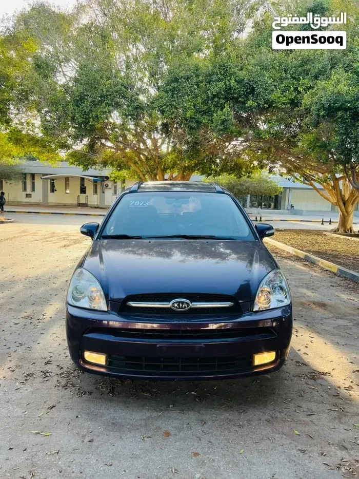 Kia Carens 2008 photo 5