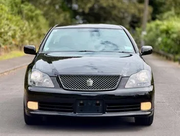 Toyota Crown 2005 photo 5