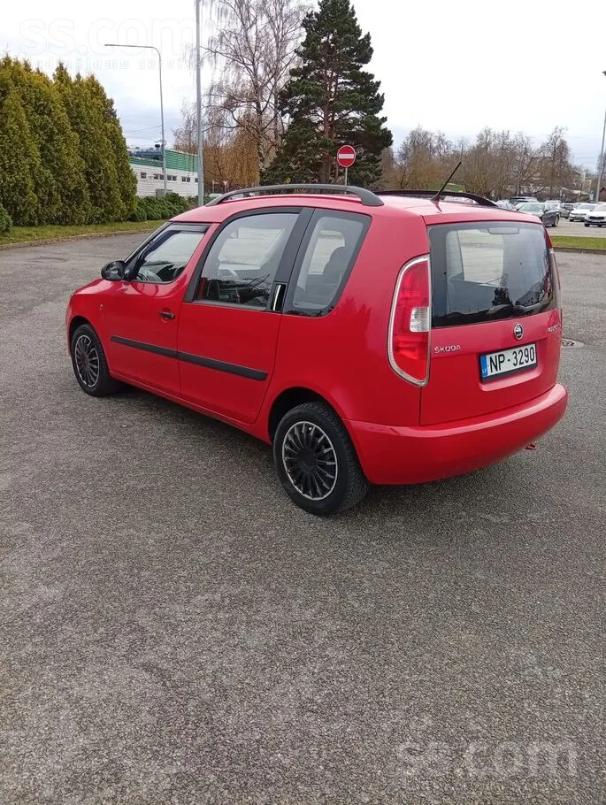 Skoda Roomster 2013 photo 5