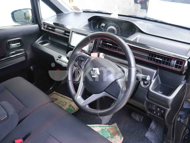 Suzuki Wagon R Stingray 2018 photo 2