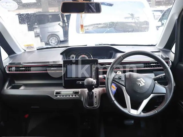 Suzuki Wagon R Stingray 2018 photo 3