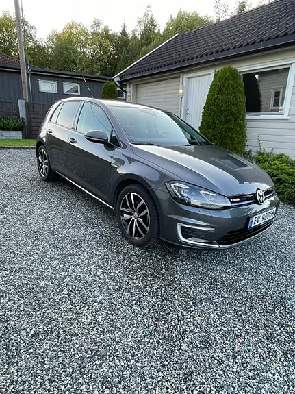 Volkswagen E-Golf Vii 2019 photo 2