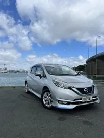 Nissan Note 2016 photo 2