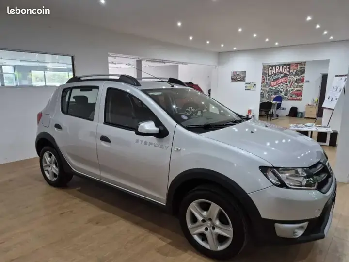 Dacia Sandero 2014 photo 3