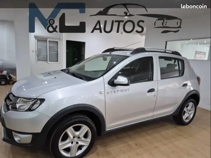 Dacia Sandero 2014 photo 4