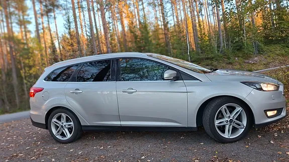 Ford Focus 2015 photo 3