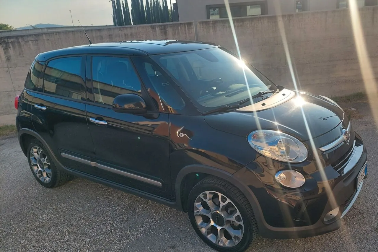 Fiat 500L 2015 photo 3