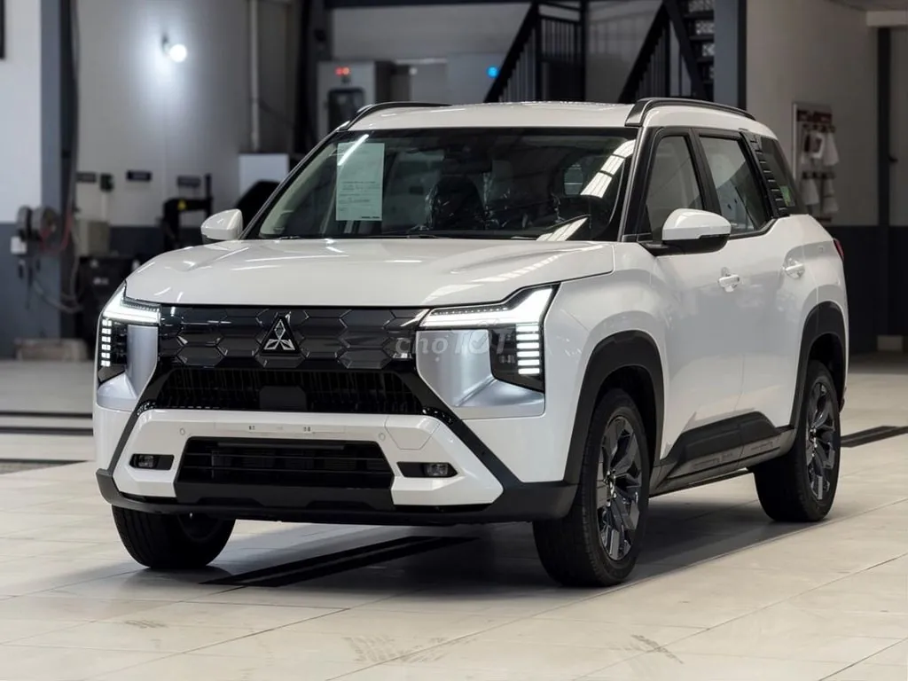 Mitsubishi Destinator 2026 photo 2
