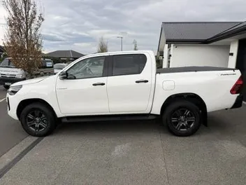 Toyota Hilux 2026 photo 4