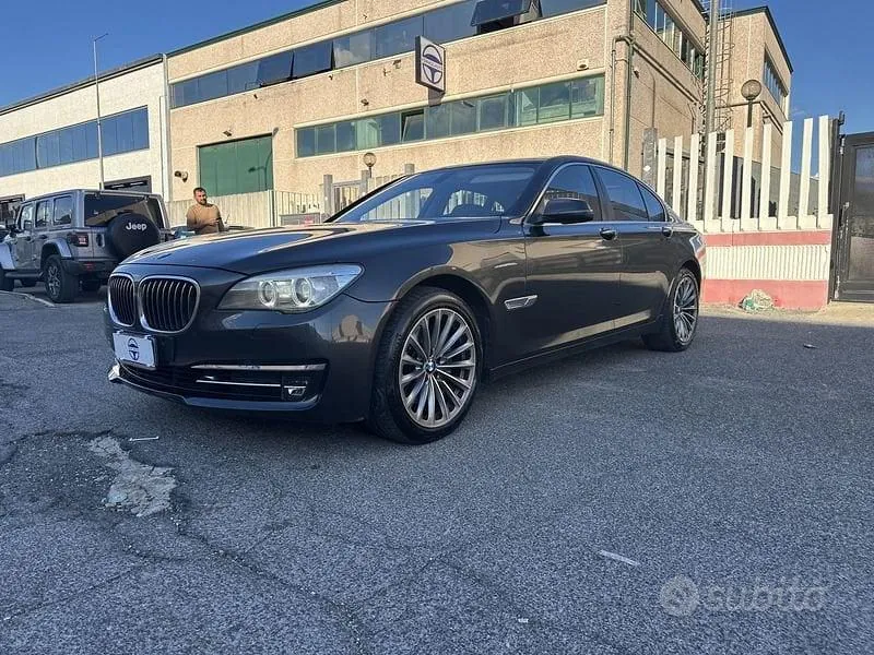 BMW 7 Series 2014 photo 2