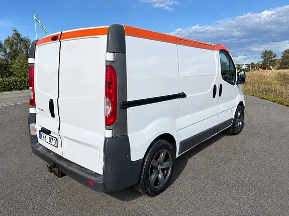 Nissan Primastar 2007 photo 3