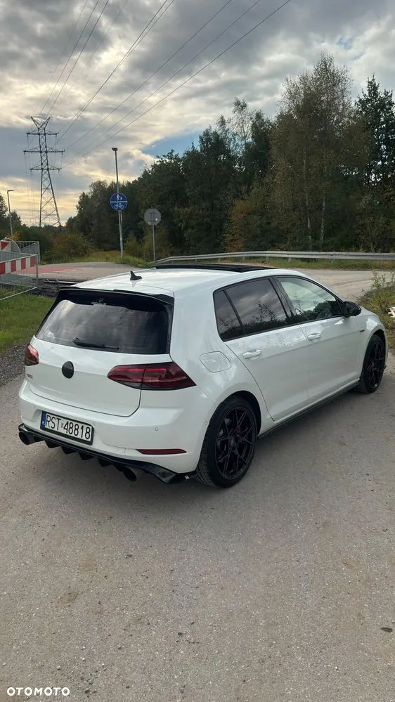 Volkswagen Golf 2018 photo 2