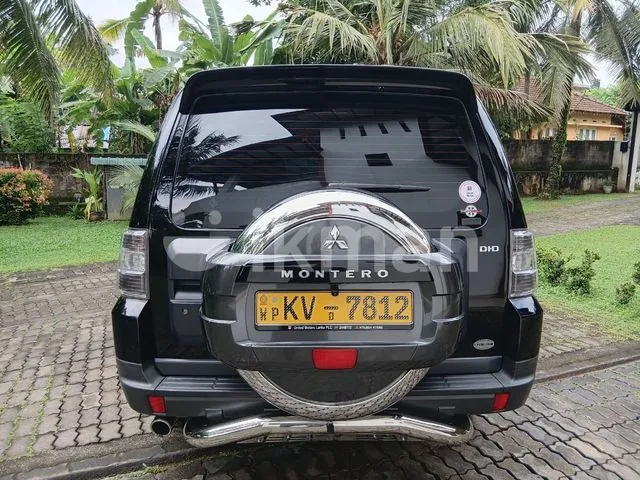 Mitsubishi Montero 2013 photo 4
