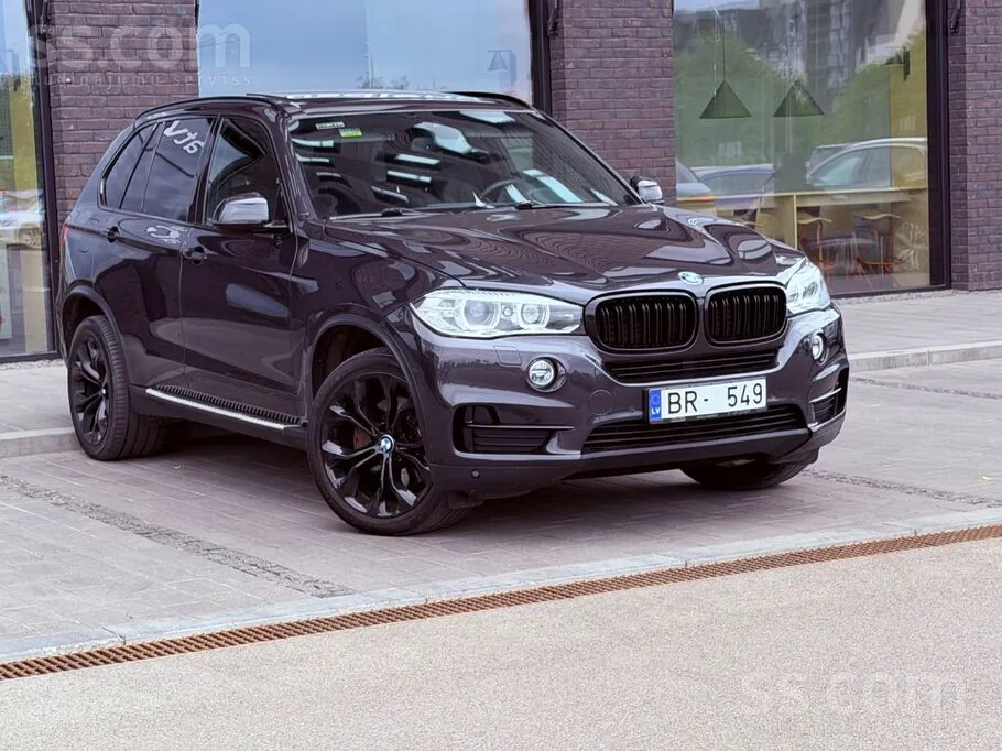 BMW X5 2015 photo 2