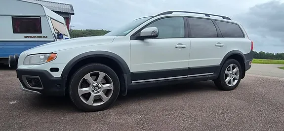 Volvo Xc70 2011 photo 2