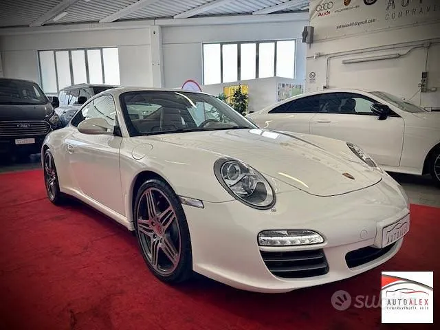 Porsche 911 2010 photo 3