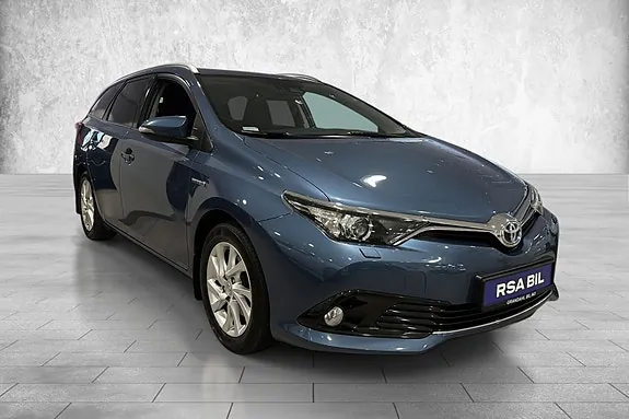Toyota Auris 2017 photo 3