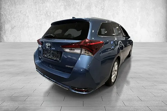 Toyota Auris 2017 photo 5