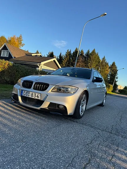 BMW 325I