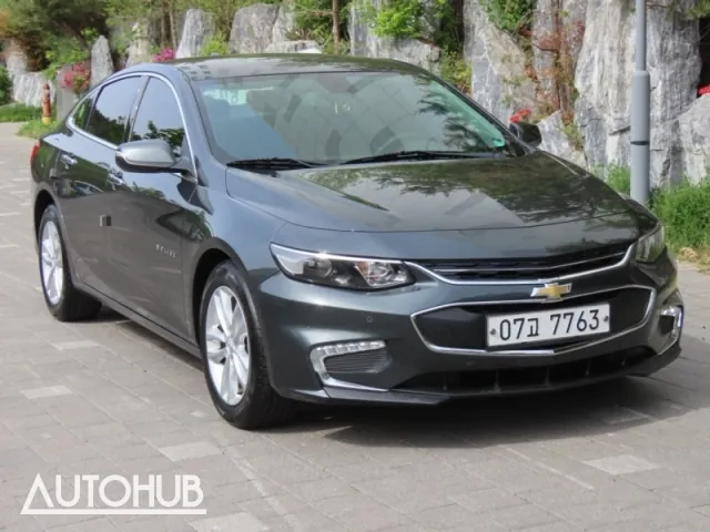 Chevrolet Malibu 2018 photo 2