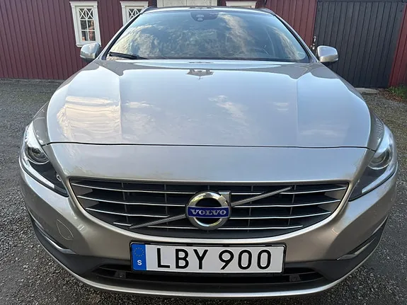 Volvo V60 2016 photo 3