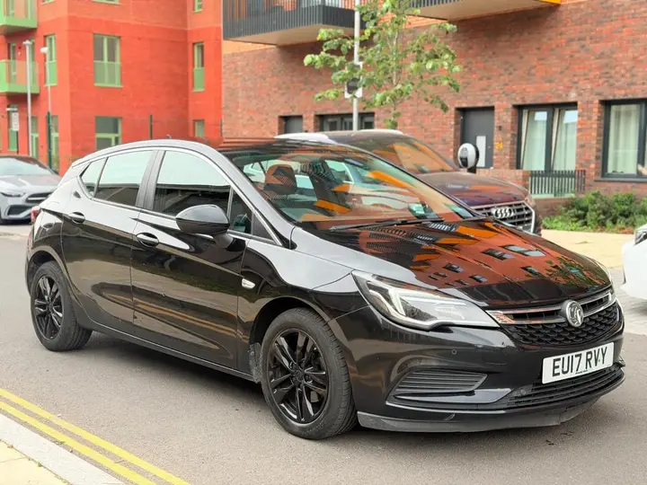 Vauxhall Astra 2017 photo 4