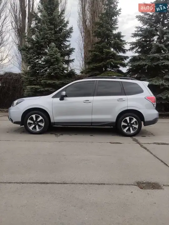 Subaru Forester 2017 photo 2
