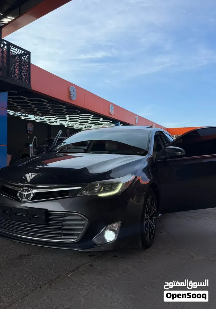 Toyota Avalon 2014 photo 2