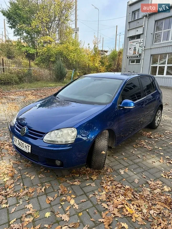 Volkswagen Golf 2005 photo 2