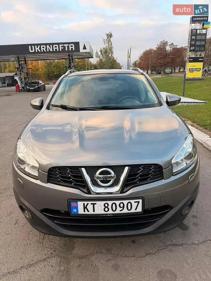 Nissan Qashqai 2011 photo 2