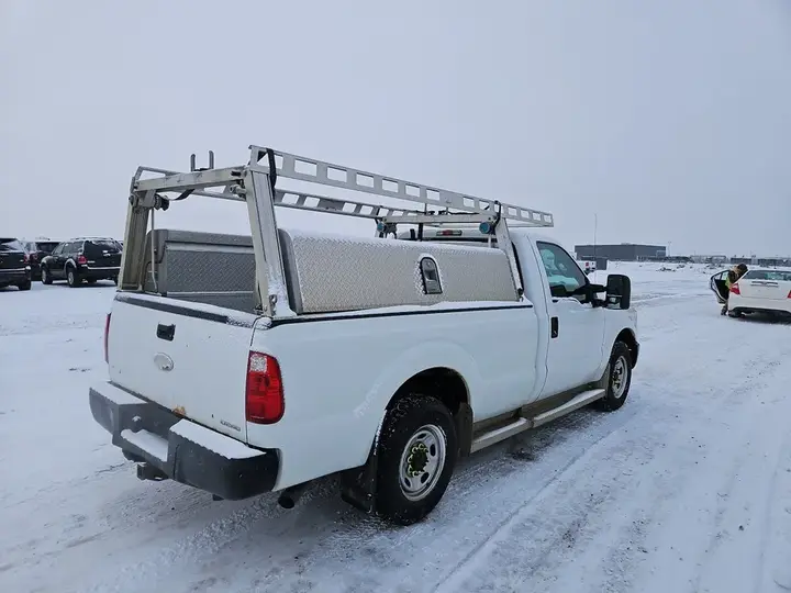 Ford F-250 Super Duty 2012 photo 4