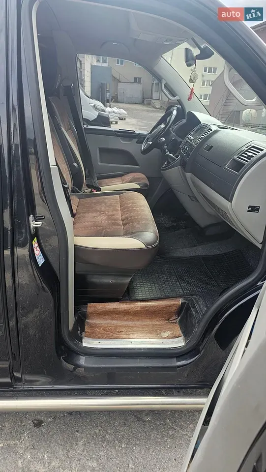 Volkswagen Transporter 2015 photo 2