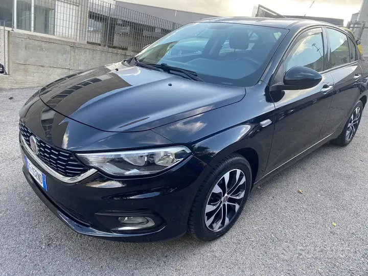 Fiat Tipo 2016 photo 2