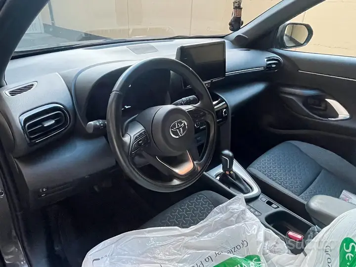 Toyota Yaris Cross 2023 photo 4