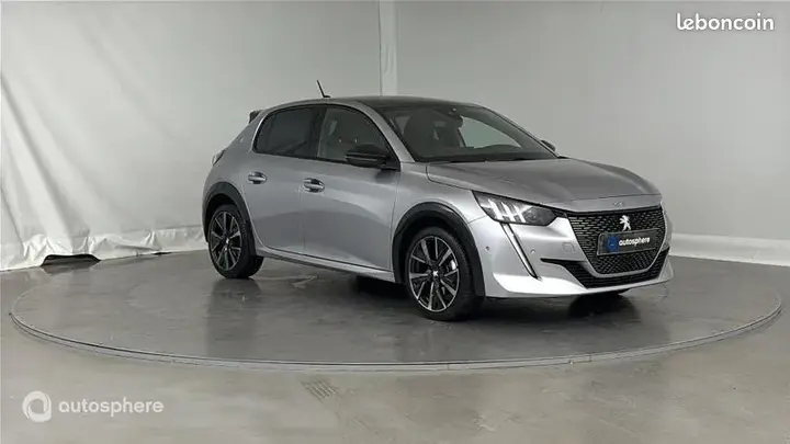 Peugeot 208 2023 photo 3