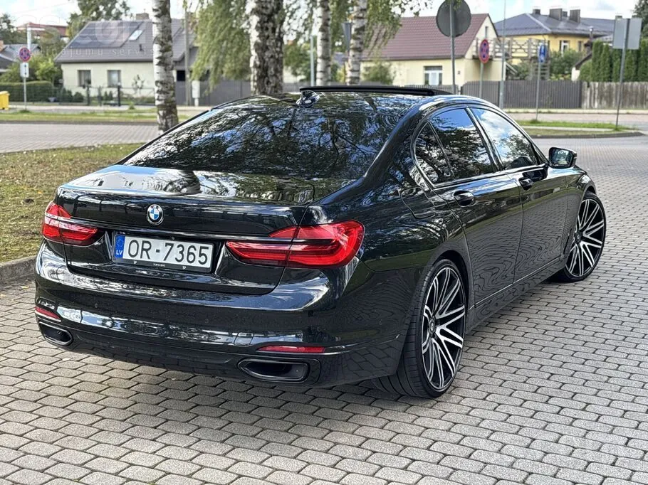 BMW 730D 2016 photo 4