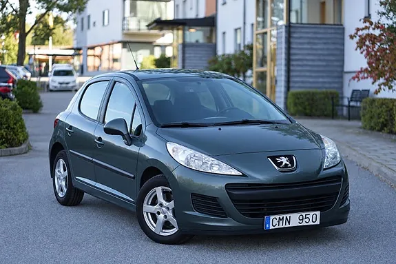 Peugeot 207 2010 photo 3
