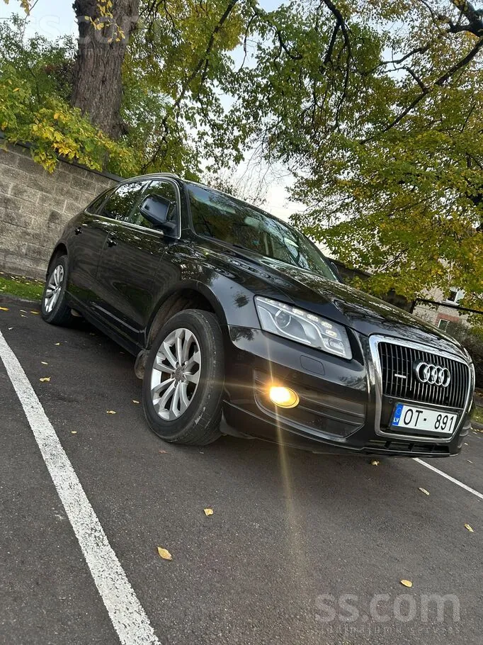 Audi Q5 2011 photo 2