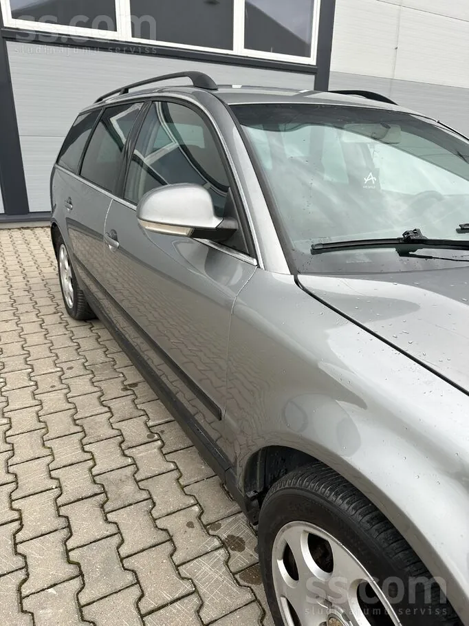 Volkswagen Passat 2004 photo 3