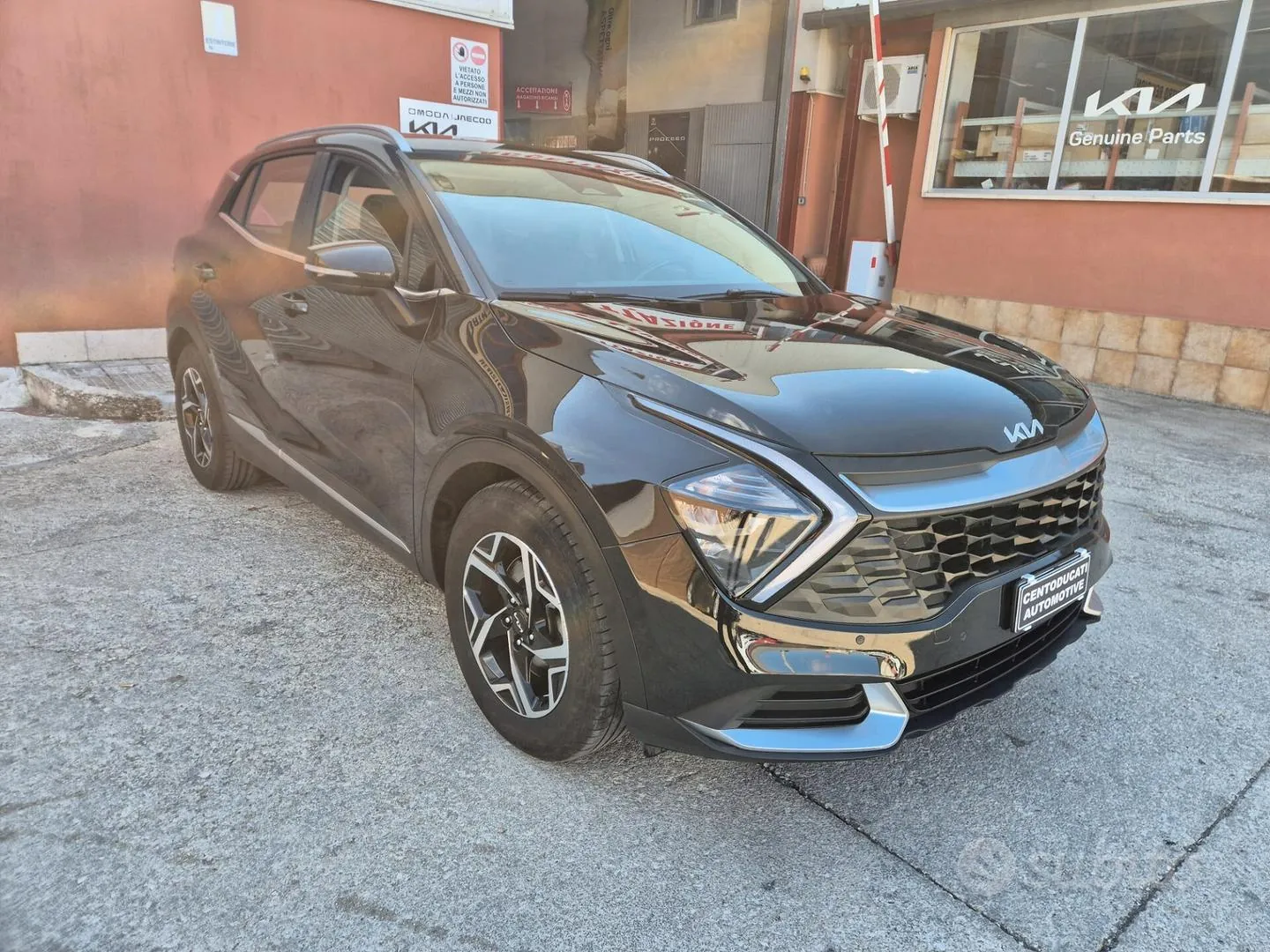 Kia Sportage 2022 photo 2